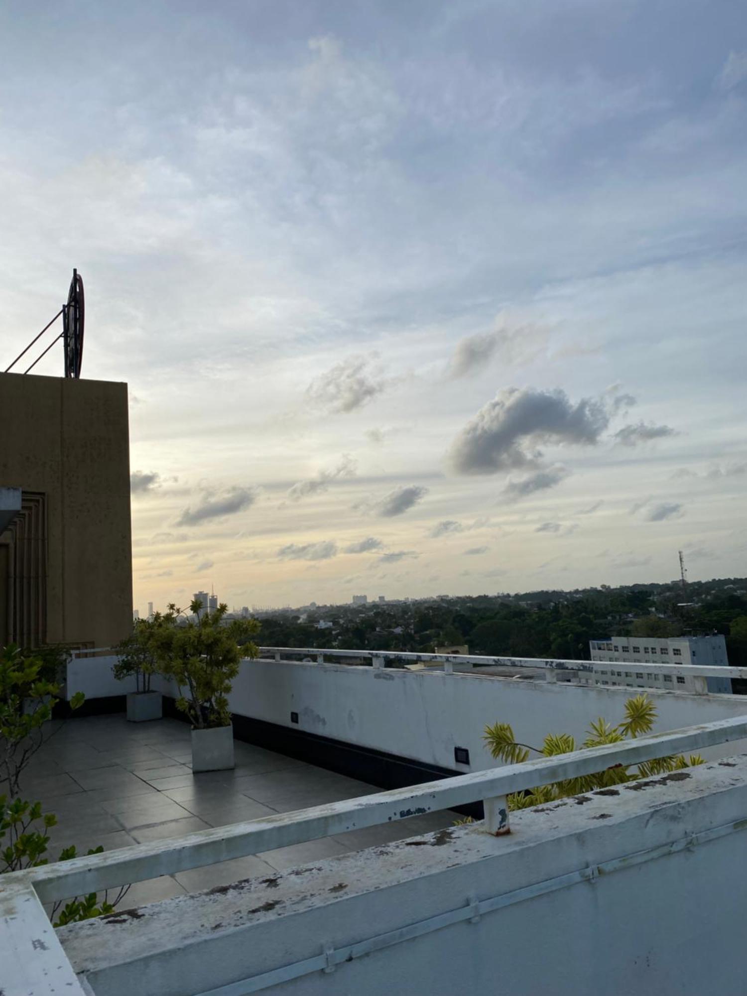 Green City Residence Talangama South Esterno foto