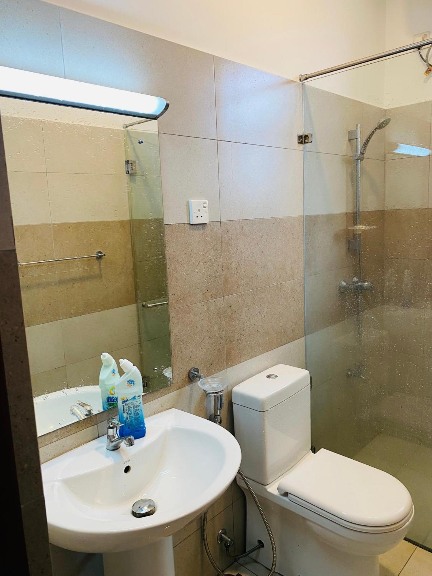 Green City Residence Talangama South Esterno foto