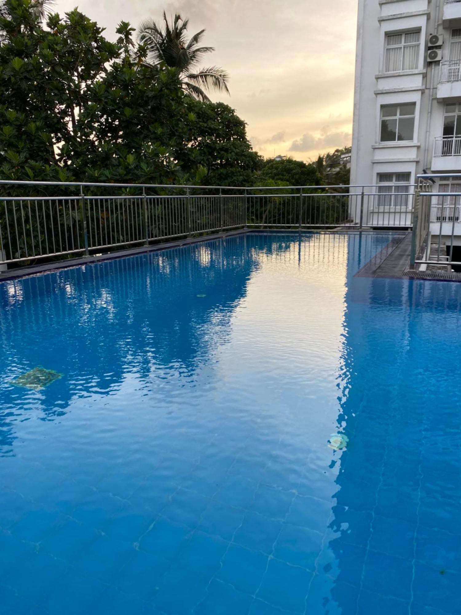Green City Residence Talangama South Esterno foto